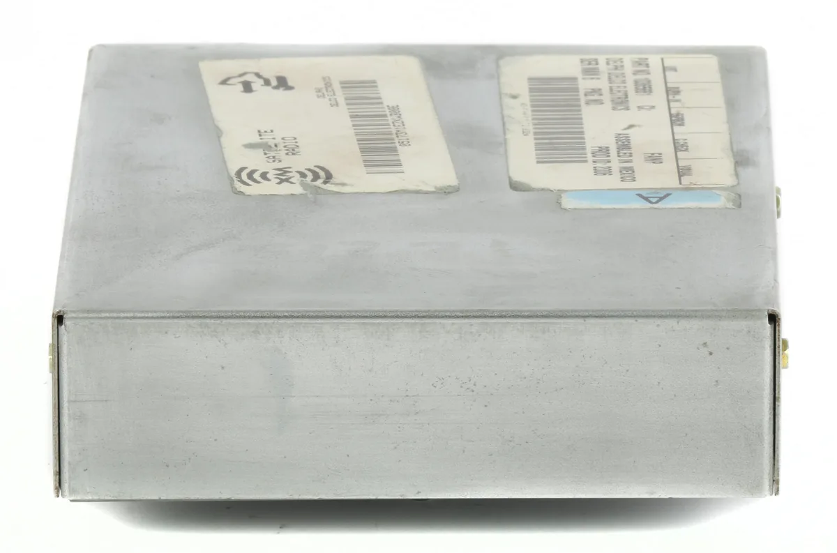 1 Factory Radio 1 Factory Radio Satellite Receiver Module 10365661 — product photo