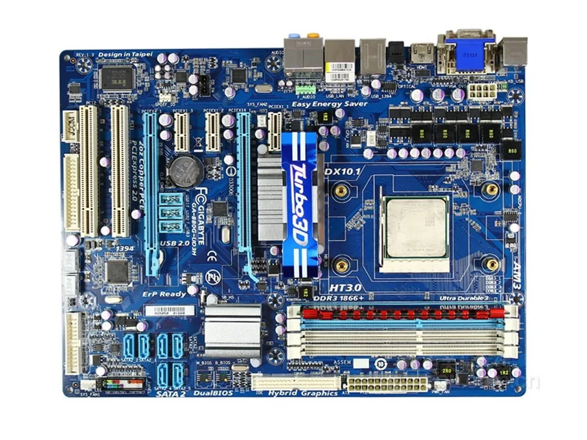 GIGABYTE GIGABYTE GA-880G-UD3H AMD 880G motherboard — product photo