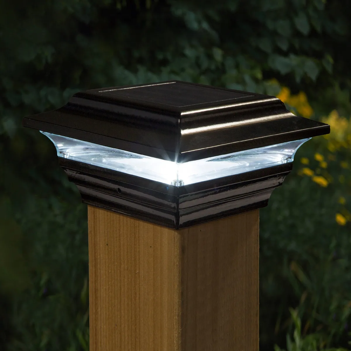 Classy Caps Mfg. Inc. Classy Caps Mfg. Inc. Imperial 4x4 Black Aluminum Solar Post Cap 2 Pack — product photo