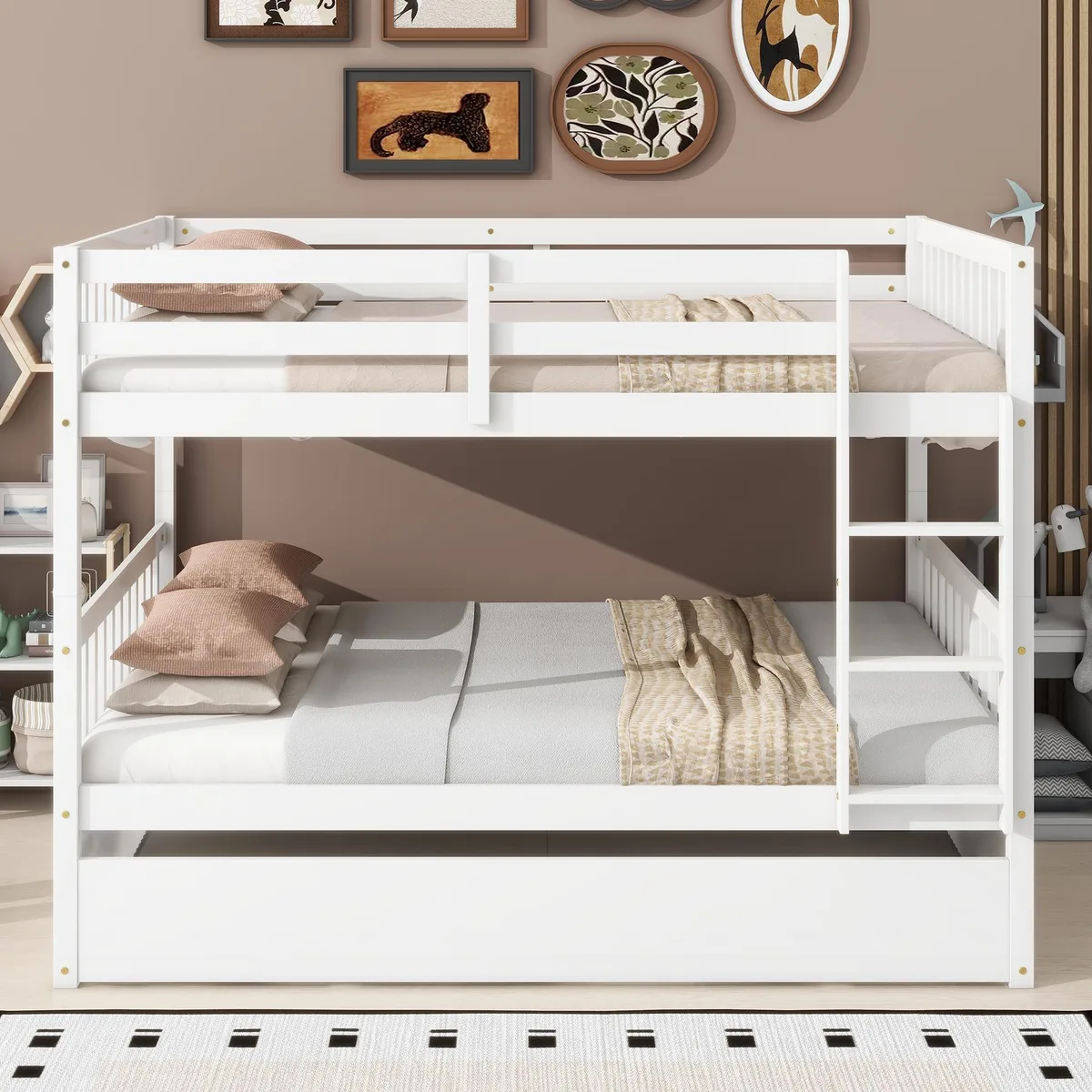 White rubber wood bunk bed with ladder, guardrails and pull-out trundle