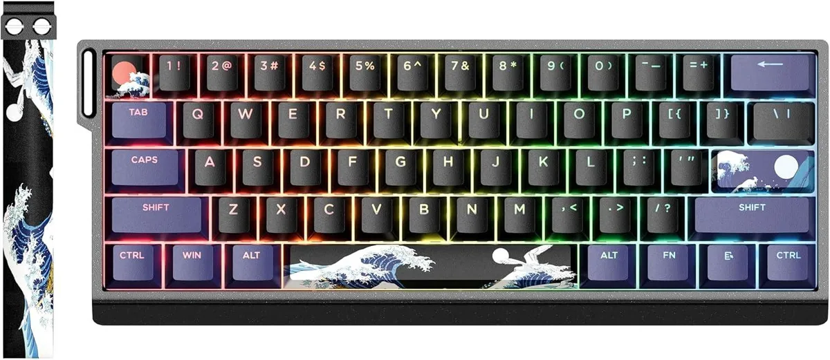 TUKO TUKO H61 60% gaming keyboard Kanagawa Anime aluminium hot-swappable creamy linear switches strap — product photo