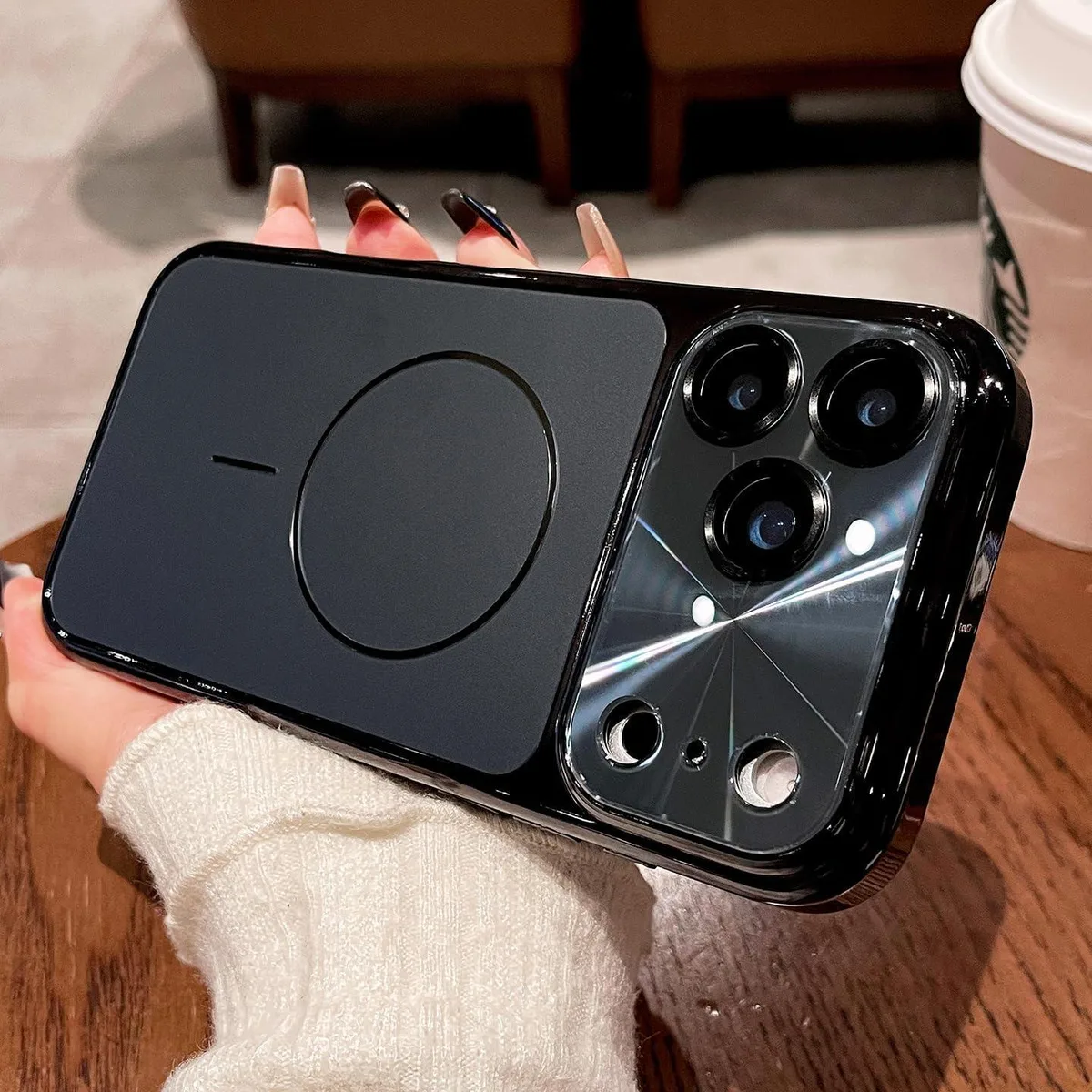 Transcend Transcend Magnetic Case for iPhone 17 Pro Max 6.9 Inch Black — product photo