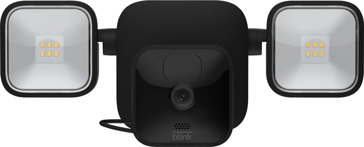 Blink Blink Outdoor Camera + Floodlight Kit - 1 Camera, Wireless, 700 Lumens, 1080p — product photo