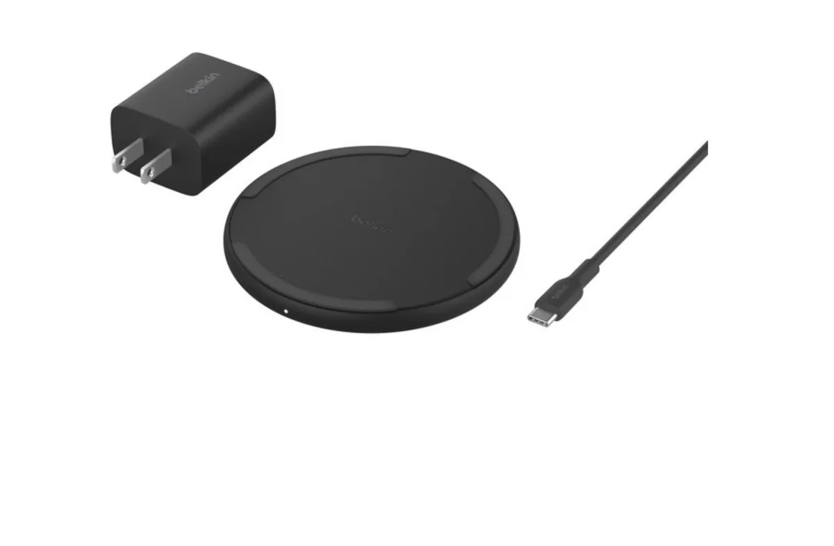 Belkin Belkin WIA012TTBK 15W Wireless Charging Pad 20W PSU 1.5m Cable — product photo