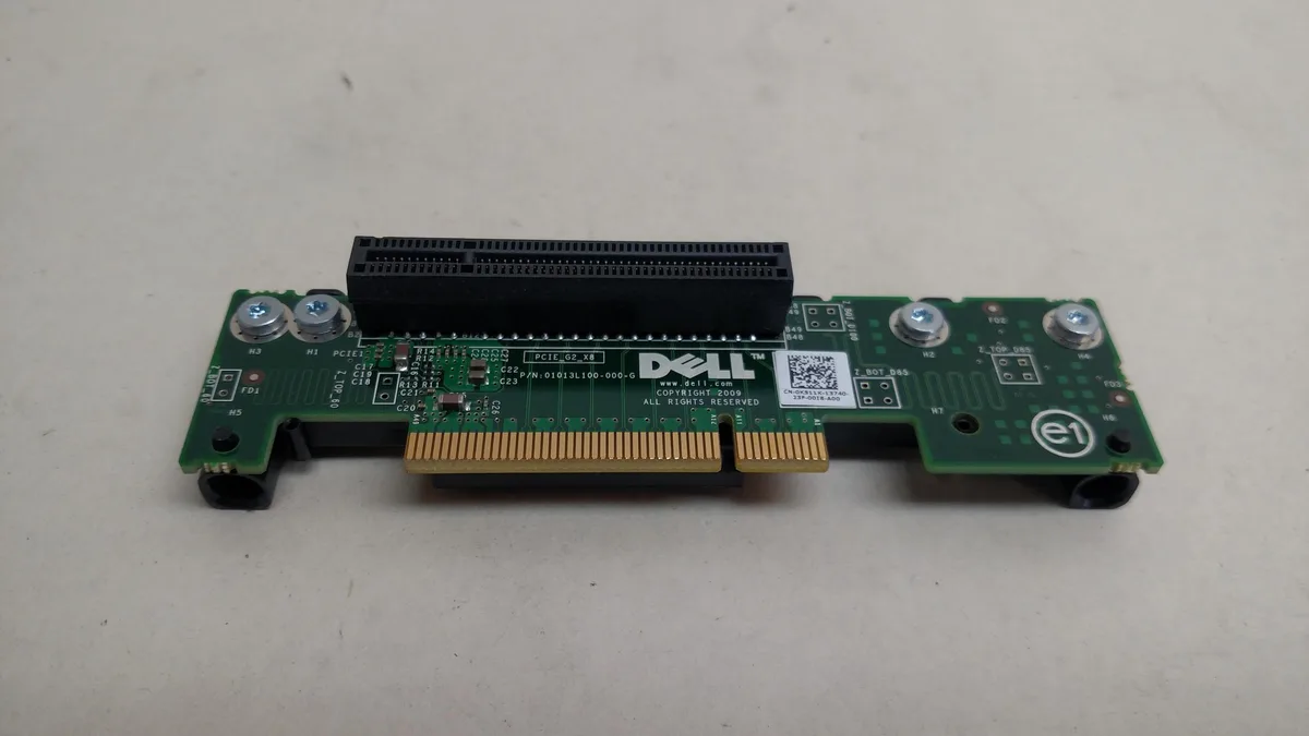 DELL DELL K511K PCIe x8 Riser Card PowerEdge R310 — product photo