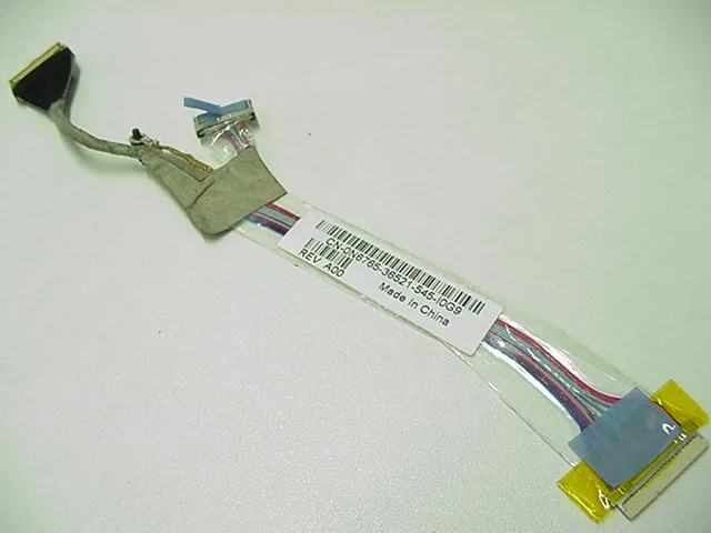 DELL Dell Latitude X1 12.1" LCD Ribbon Cable N6765 — product photo