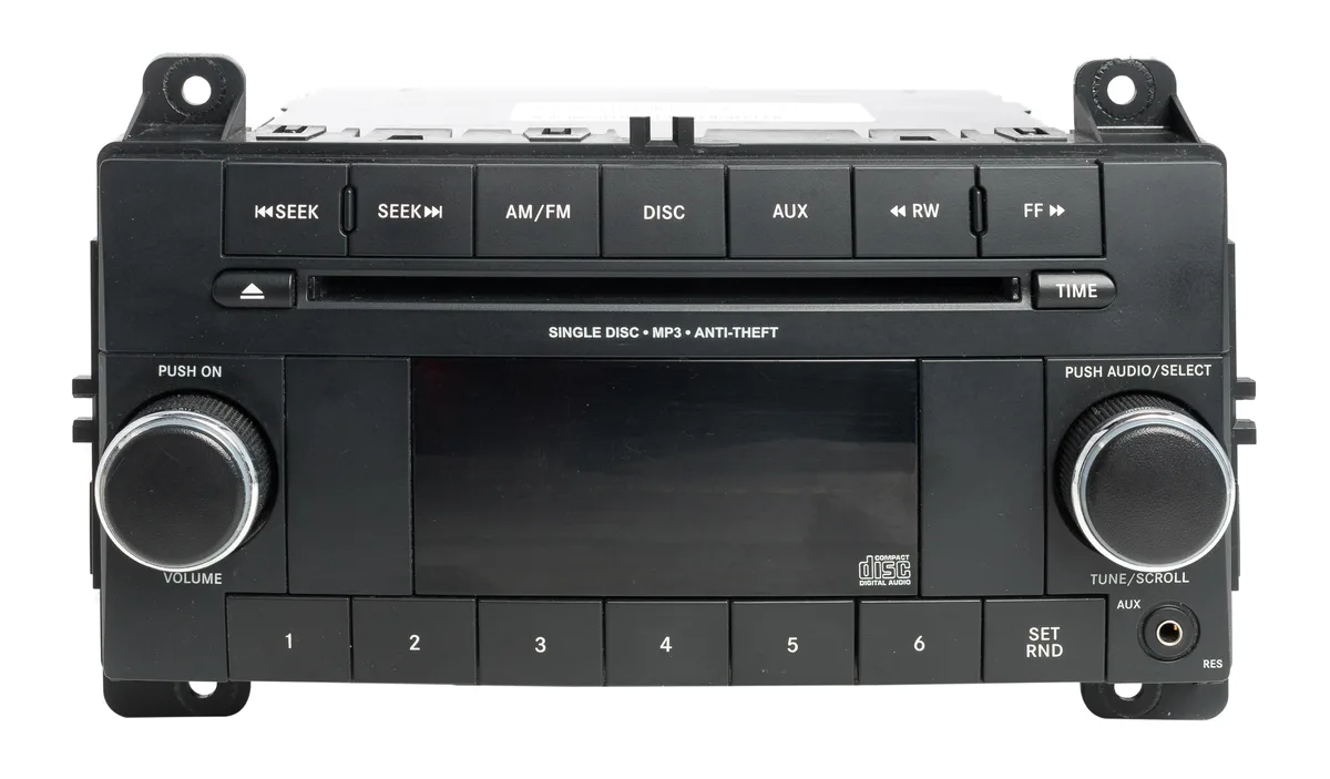 1 Factory Radio 1 Factory Radio P05091733AC RES Receiver AM/FM MP3 CD Aux 2013 Jeep Grand Cherokee — product photo
