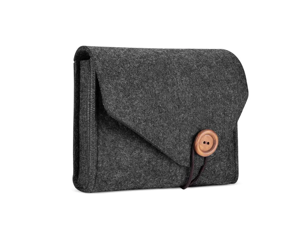 BONAEVER BONAEVER Felt MacBook Power Adapter Case 6.49 x 5.1 x 1.57 Inches — product photo
