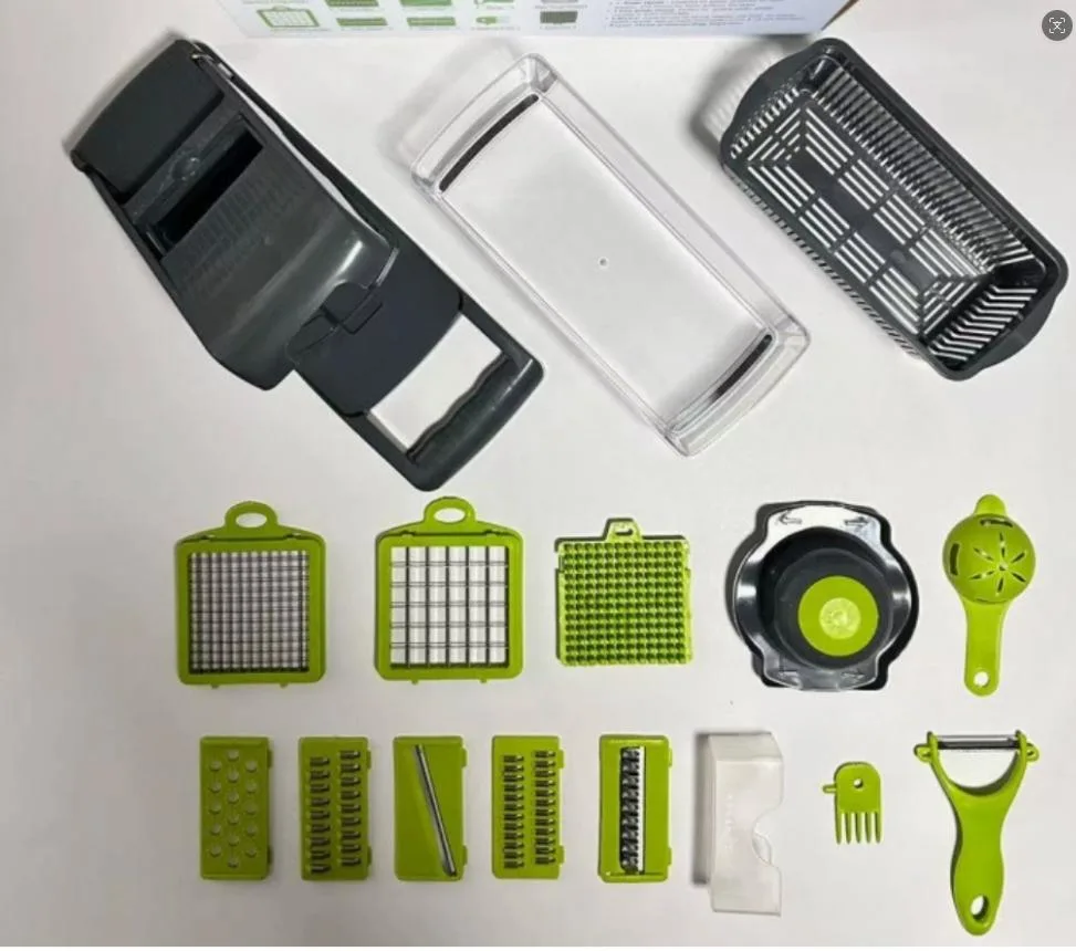 Universal Universal 15-In-1 food chopper 11 blades — product photo
