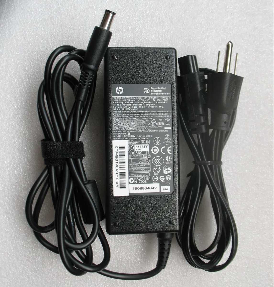 HP HP 608428-001 90W 19V 4.74A 7.4/5.0mm AC Adapter — product photo