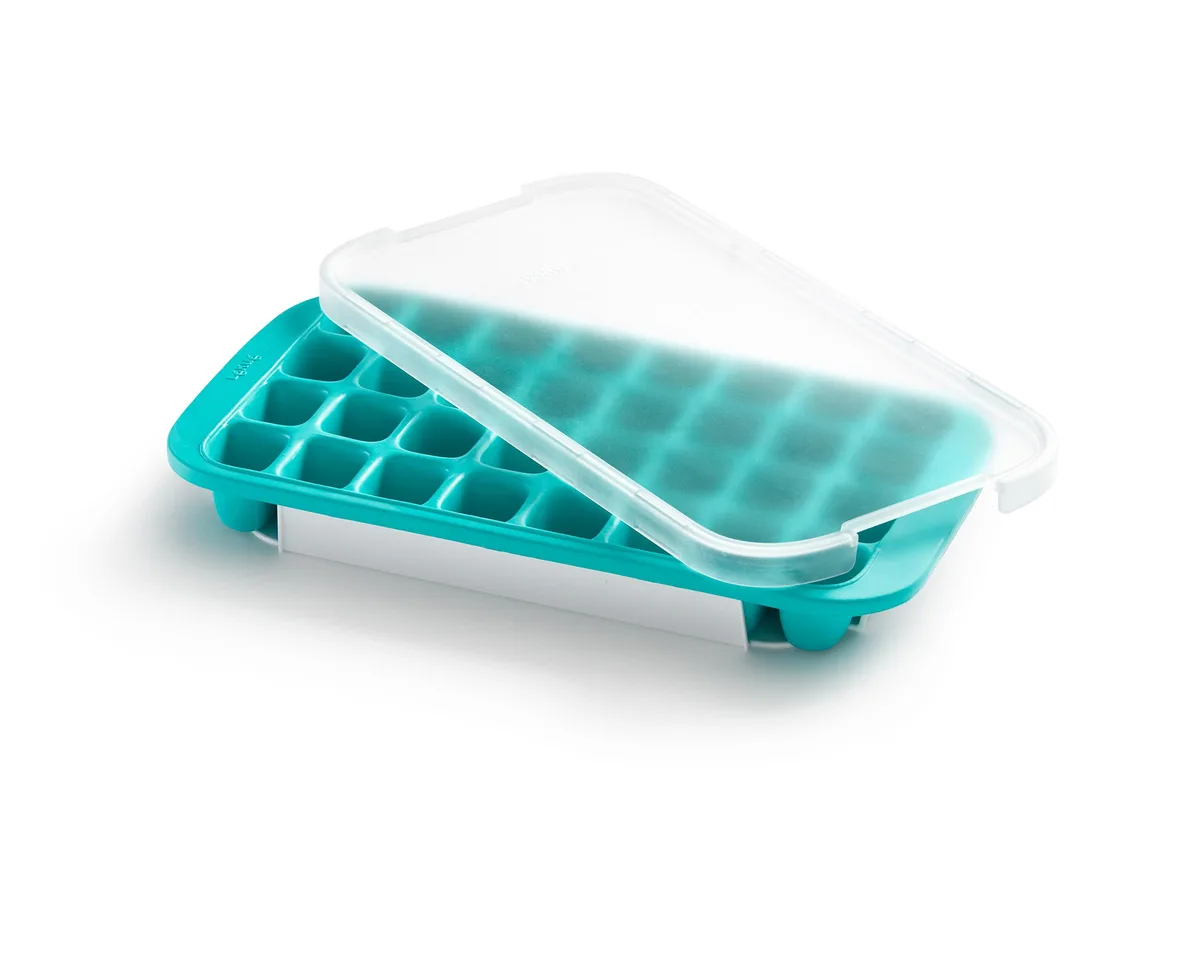 Lekue Lekue Industrial Silicone Ice Cube Tray Blue 32 cubes — product photo