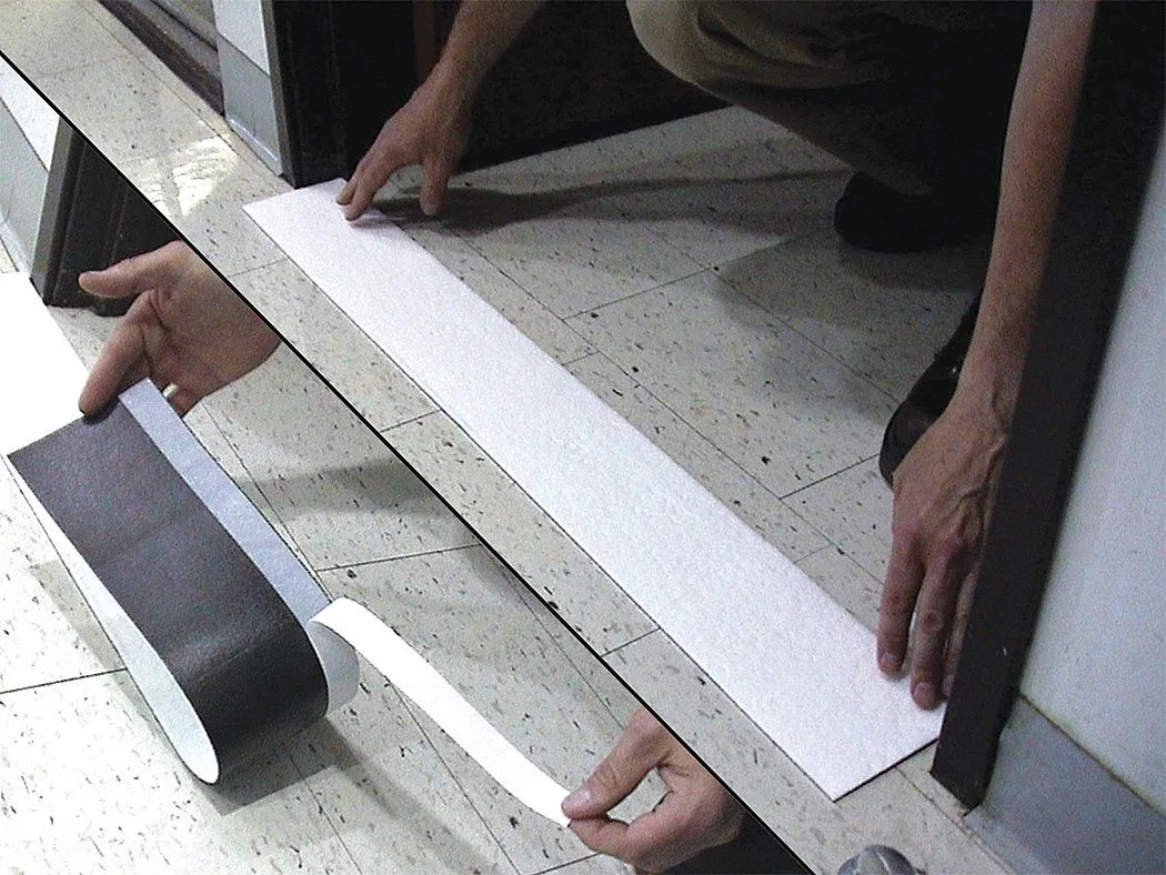 STRIPPER STOP 280249 Sorbent Strip 4 1/2 in x 48 in White 10 Pack — product photo