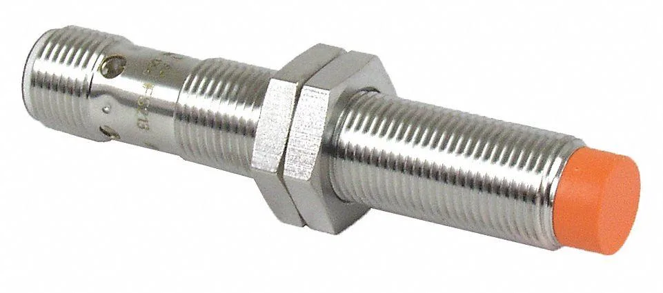 Cylindrical brass sensor with white bronze coating and M12 connector