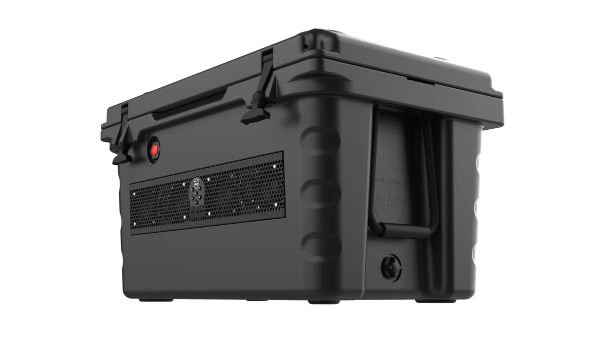 Wet Sounds Wet Sounds Stealth SHIVR55 55 Liter Cooler Speaker System Black — product photo