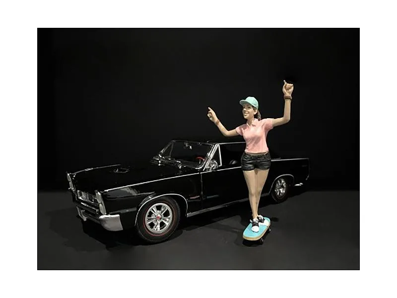 American Diorama American Diorama Skateboarder Figurine IV 1/18 Scale 4.5 Inches 38243 — product photo