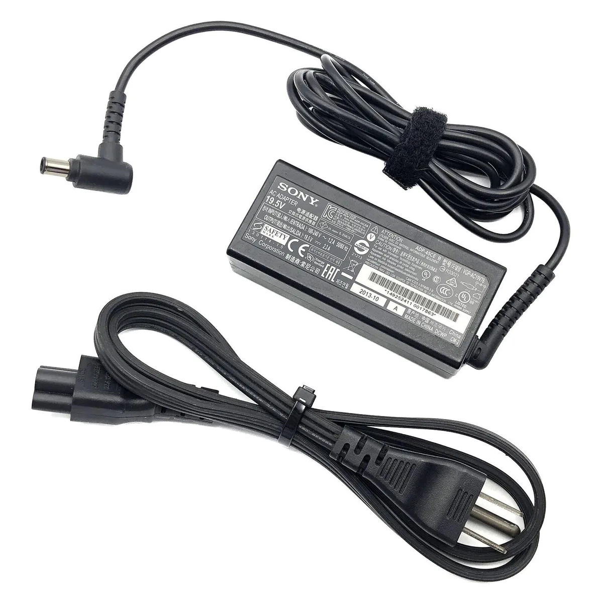 Sony Sony VGP-AC19V68 45W power adapter 19.5V 2.3A — product photo