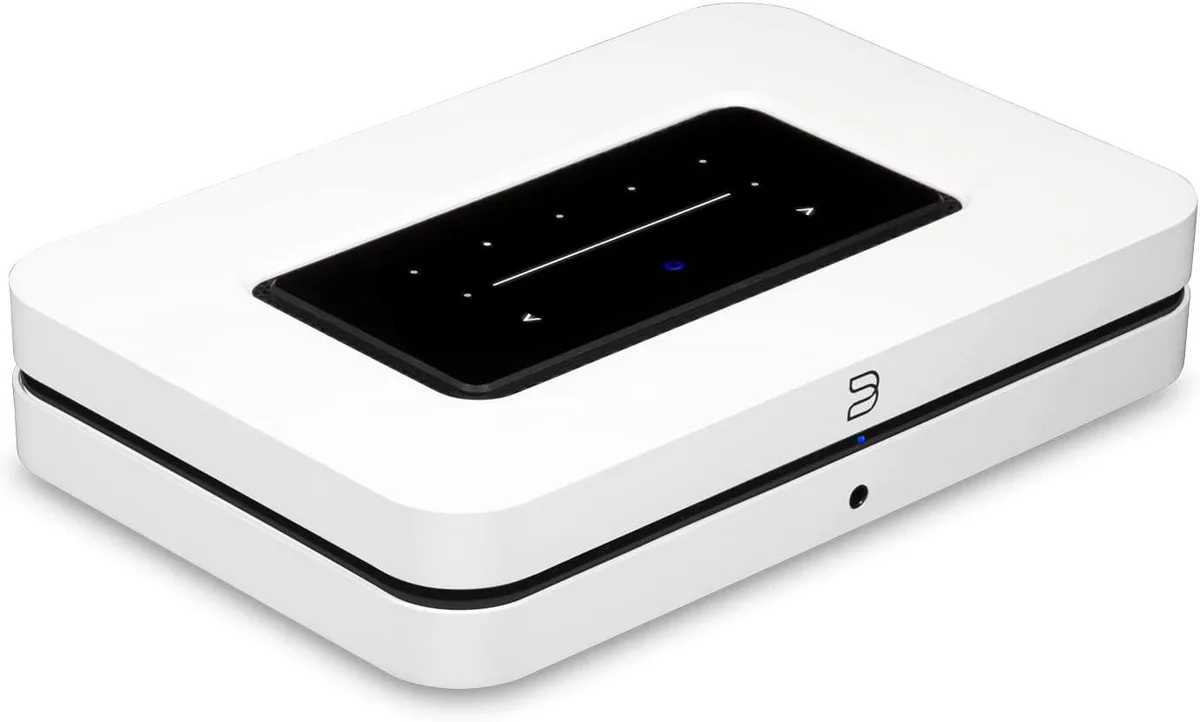 Bluesound Bluesound Node White 32-bit 384kHz Hi-Res Streamer — product photo