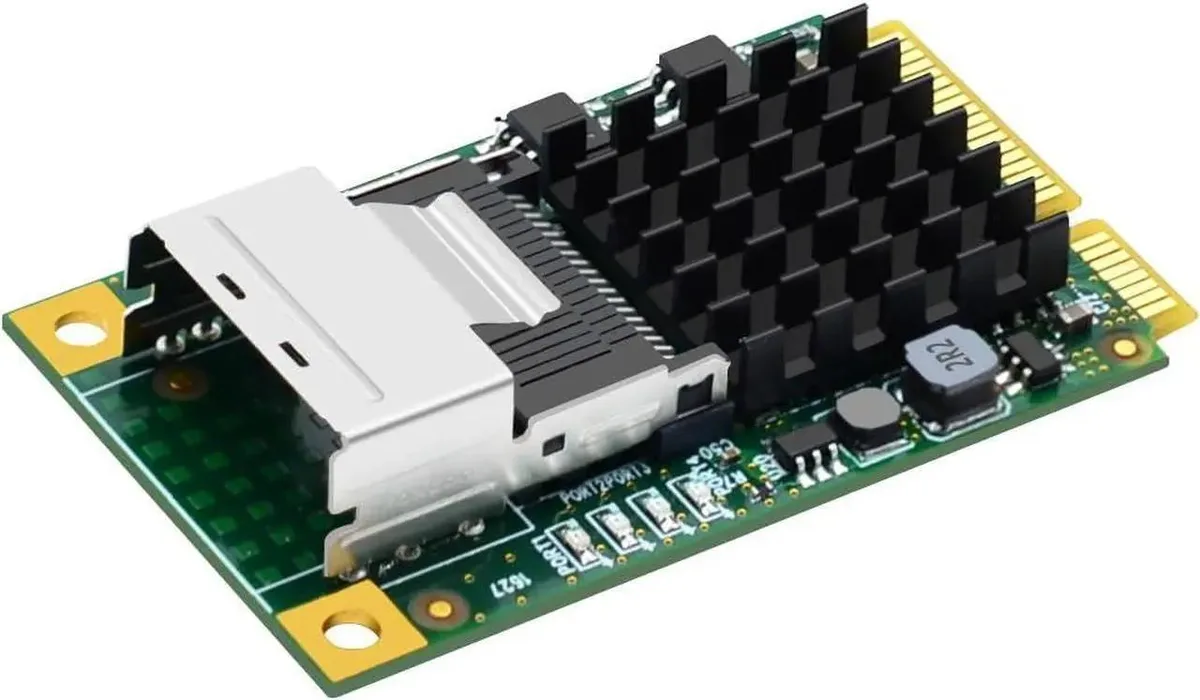 SMUGDESK SMUGDESK Mini PCIe to SATA 3.0 4 Port SFF8087 Adapter Card — product photo