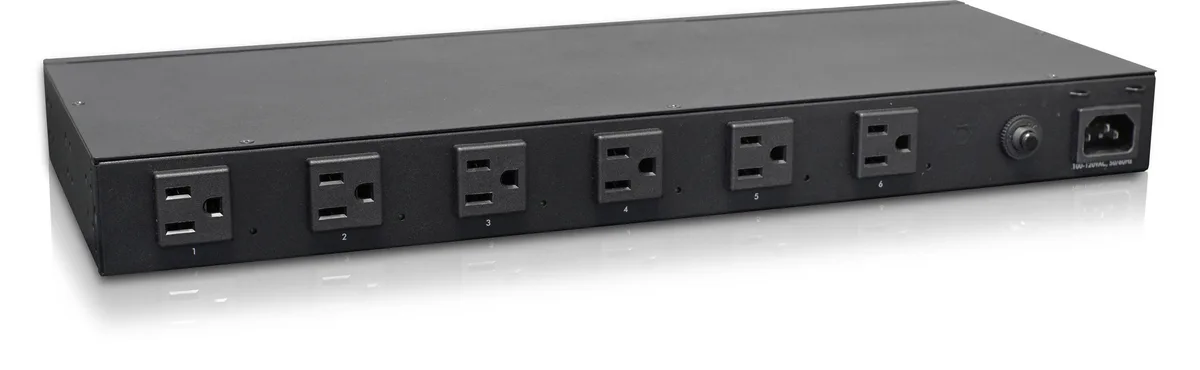 Intellinet Network Solutions Intellinet 6-Outlet Managed Metered PDU, 19" Rackmount, NEMA 5-15R, TAA — product photo