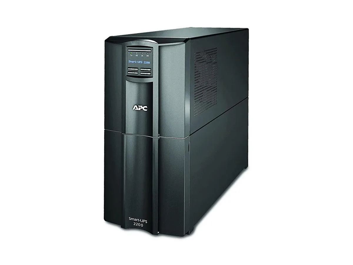 APC APC SMT2200C 2200 VA 1.98 kW 1920 W 10 outlets UPS — product photo