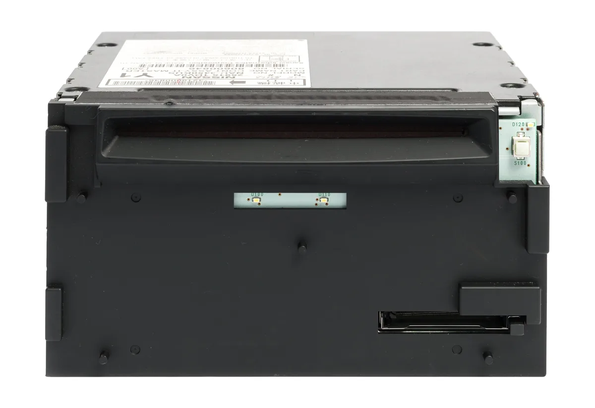 1 Factory Radio 1 Factory Radio 259151DV0A receiver 2009-2010 Infiniti M35 M45 single disc CD — product photo