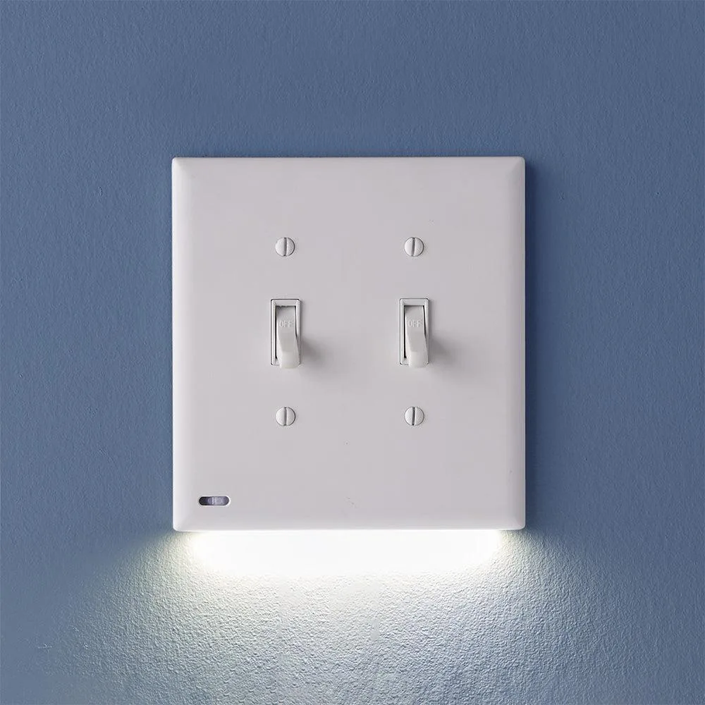 SnapPower SnapPower SwitchLight Double-Gang Toggle White Switch Plate — product photo