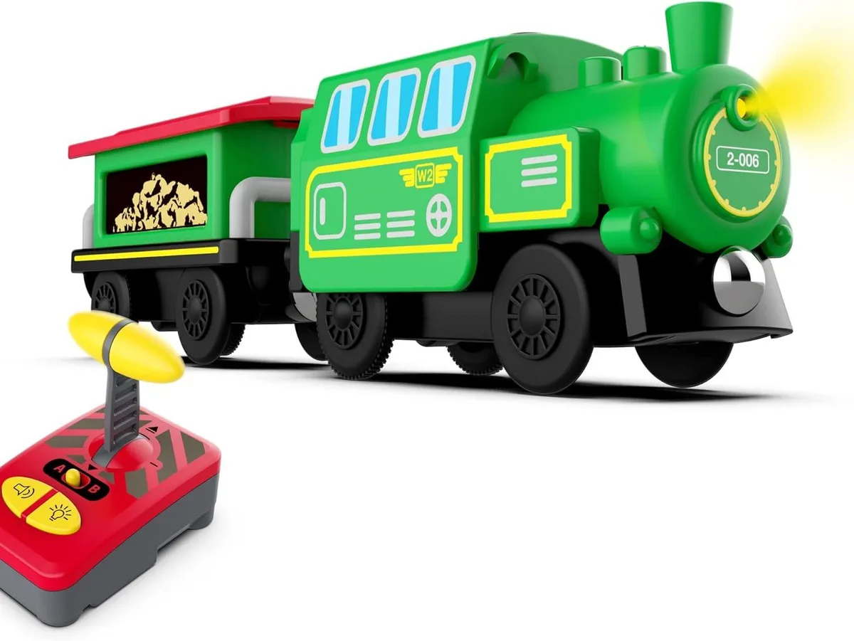 usbroway usbroway Battery Locomotive RC Vehicle 3-Piece Set — product photo