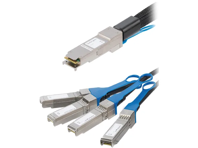 STARTECH STARTECH QSFP4SFP10C5 network ethernet cable 16.4 ft 40 GbE — product photo