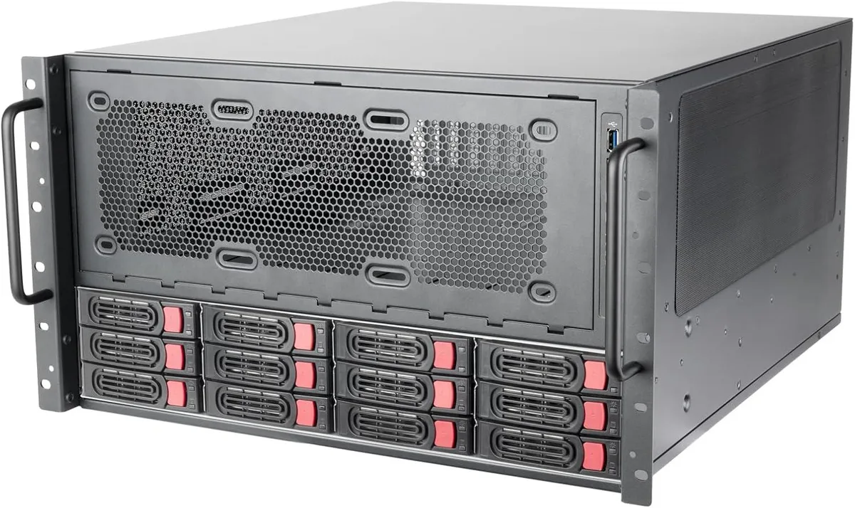 Silverstone SilverStone RM61-312 6U 12-Bay Server Rack — product photo