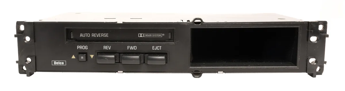 Buick Buick Regal Remote Cassette Player 16158164 Opt UM6 — product photo