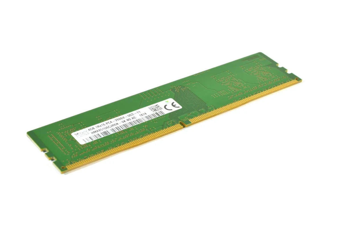 SK hynix SK hynix 4GB DDR4 2666 PC4-21300 1Rx16 desktop RAM — product photo