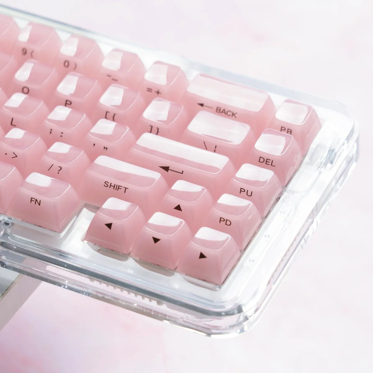 Womier Womier Jelly Pink Keycaps MDA Profile 115-Key — product photo