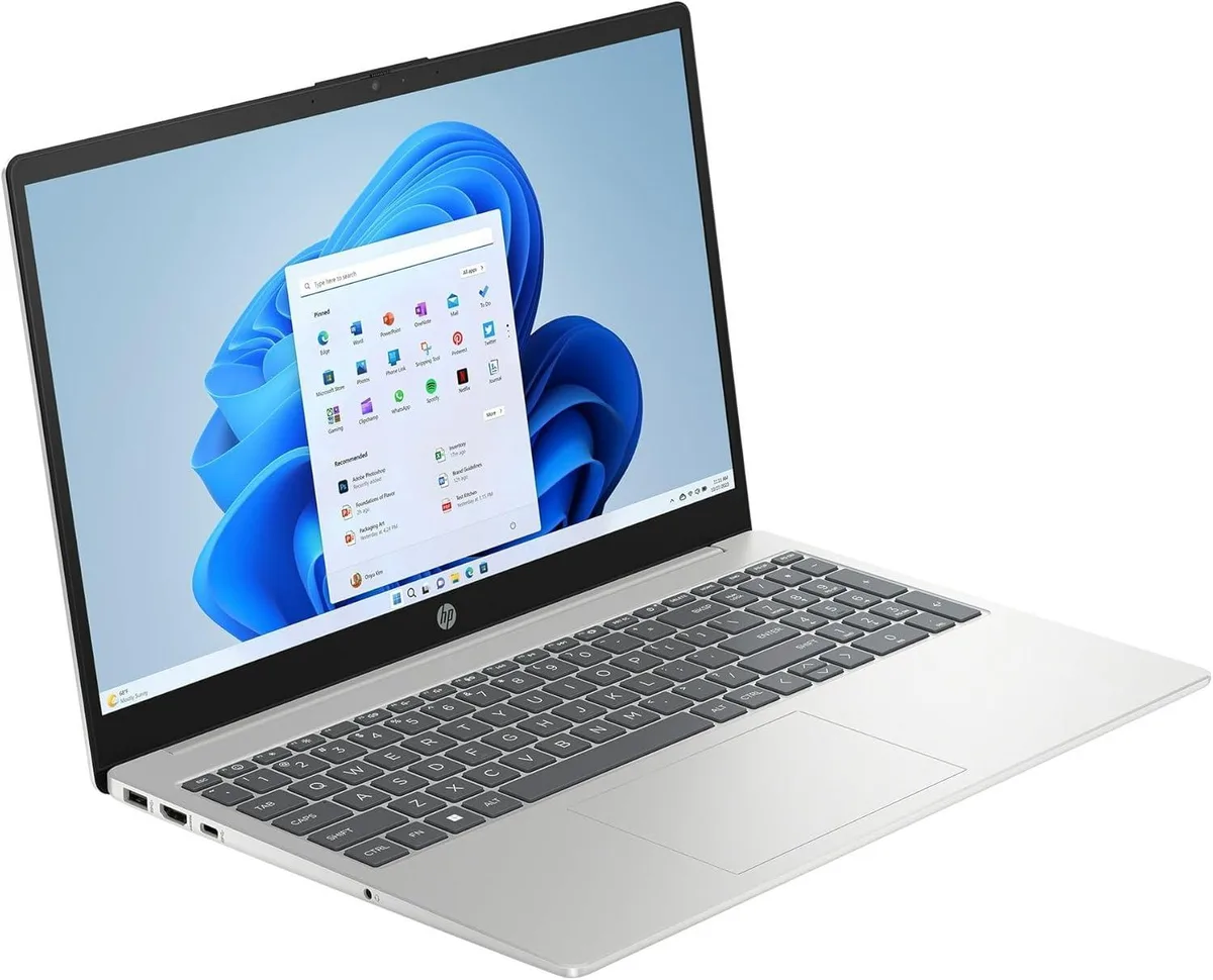 HP HP 15 laptop i5-1235U 10-core 16GB 512GB SSD 15.6" FHD Silver — product photo