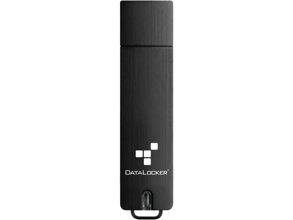 DataLocker, Inc DataLocker, Inc S5-032-FE-M 32 GB USB 3.2 flash drive — product photo