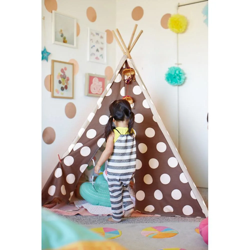 Vandue Corporation Vandue Corporation Tepee Set with Travel Case Brown/White Polka Dot — product photo