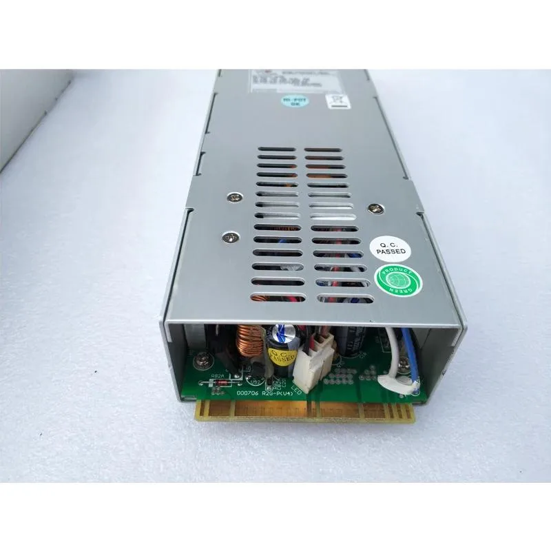 KHACHIMO KHACHIMO M1W-2810V 810W ATX power supply — product photo