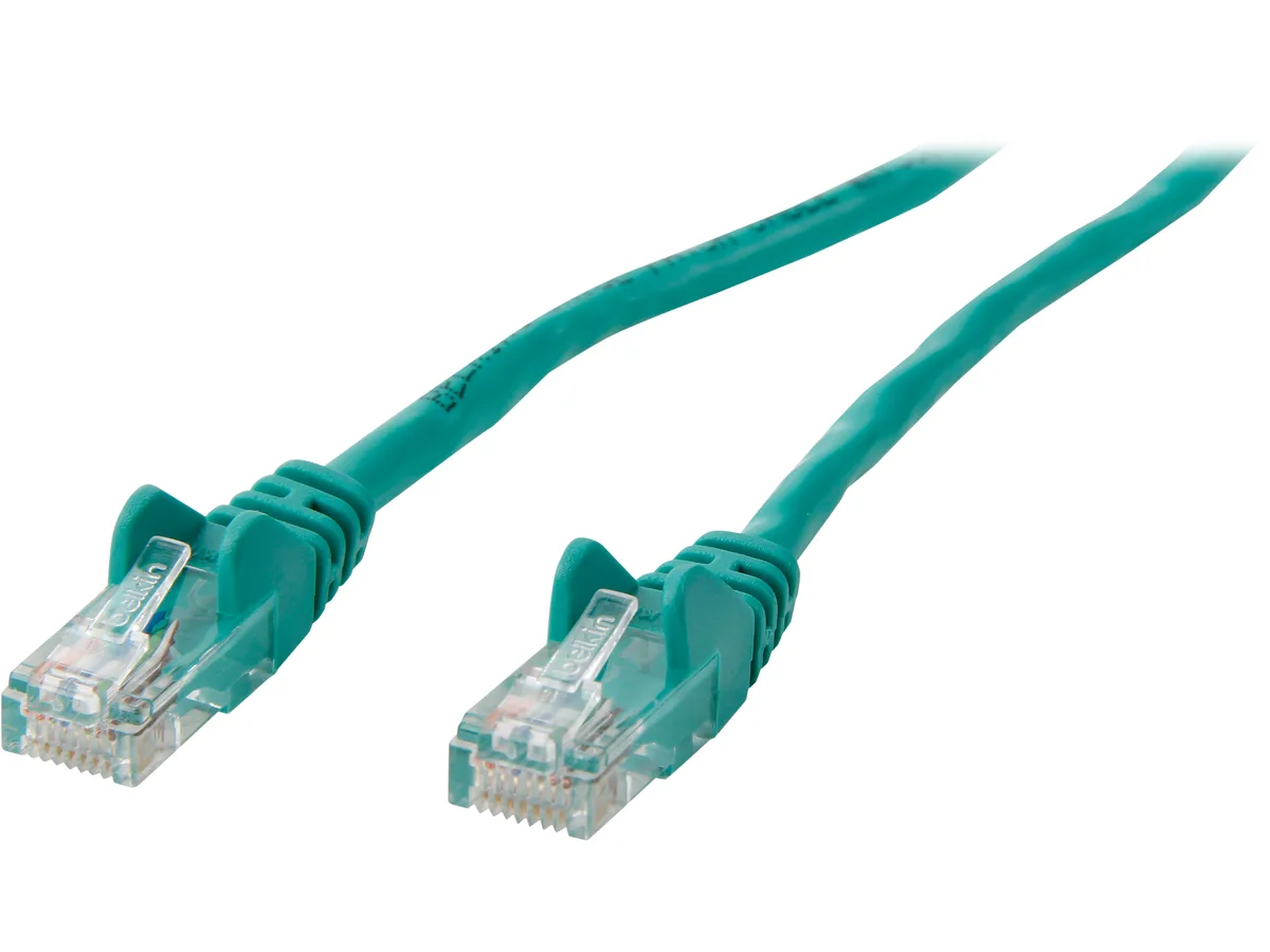 Belkin Belkin A3L791-06-GRN-S Cat 5E network ethernet cable 6 ft Green — product photo