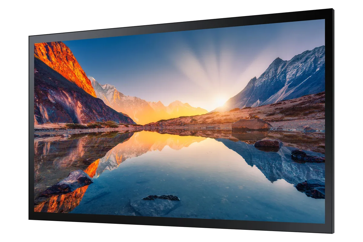 SAMSUNG SAMSUNG LH55QMBTBGCXEN 55" commercial display 3840 x 2160 touchscreen — product photo