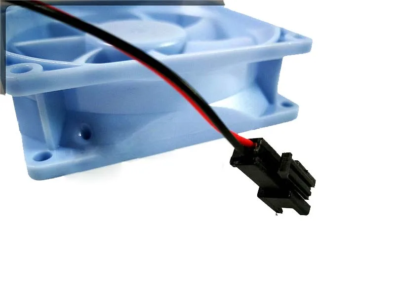 Zyvpee Zyvpee DFS802512L 80x25mm 12V 1.1W 1868RPM 22.3dBA Blue Ball Bearing Case Fan — product photo