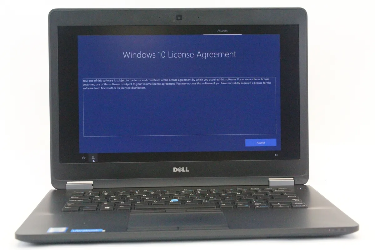 DELL DELL E7470 i7-6600U 2.60GHz 8GB 128GB SSD 14.0" Windows 10 Pro B Grade No Battery No Adapter — product photo