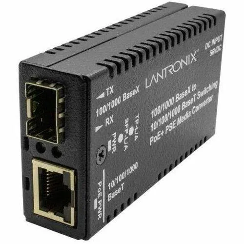 Transition Networks Transition Networks MGEPSWPSE01NA media converter 10/100/1000Base-T PoE+ RJ-45 100/1000Base-X SFP — product photo
