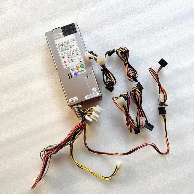 KHACHIMO KHACHIMO P1H-5550V 550W 80 PLUS Gold power supply — product photo