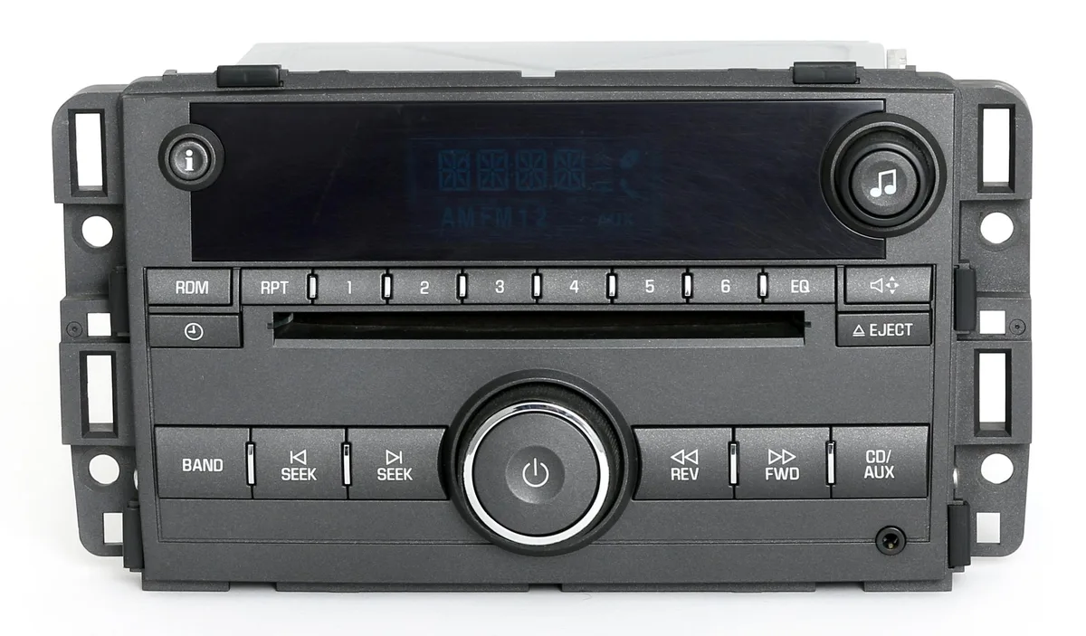 1 Factory Radio 1 Factory Radio 15849253 2006 Buick Lucerne AM FM CD Receiver with AUX — product photo
