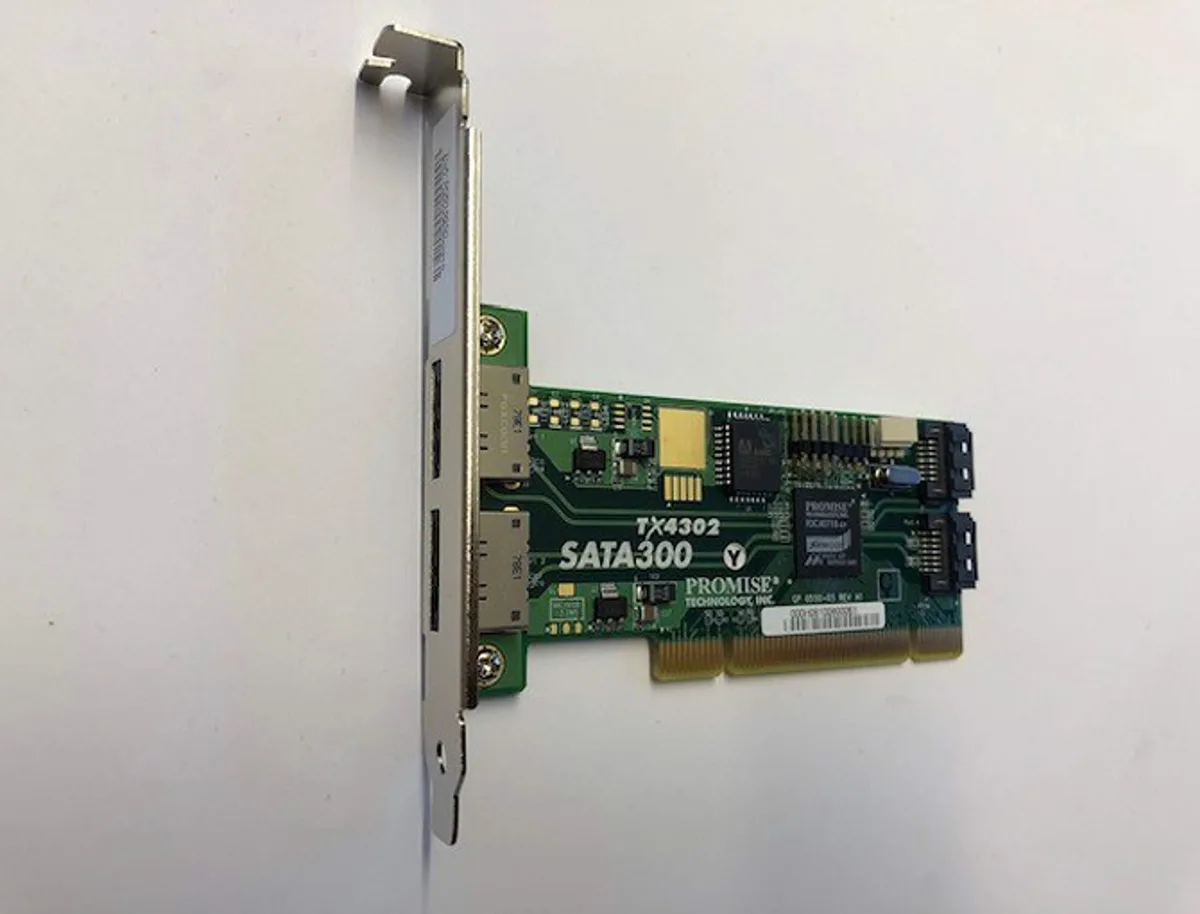 Promise Technology Promise Technology SATA300 TX4302 2PORT Esata Ext &amp; Int 2 in 1 accessory — product photo