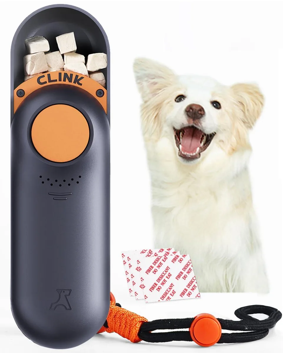  Dog Training Clicker with Treat Storage Black 4.9022 in x 8.2042 in x 17.2974 in — product photo