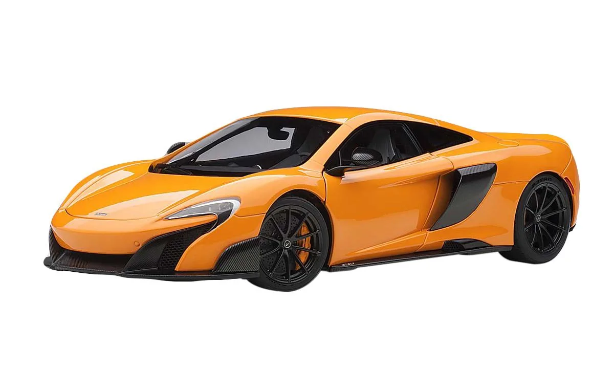 Autoart Autoart McLaren 675LT McLaren Orange 1/18 hobby collectible — product photo