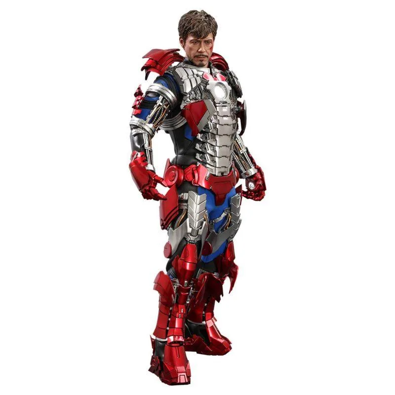 Hot Toys Hot Toys MMS599 Iron Man 2 Tony Stark Mark 5 Suit Up Version action figure — product photo