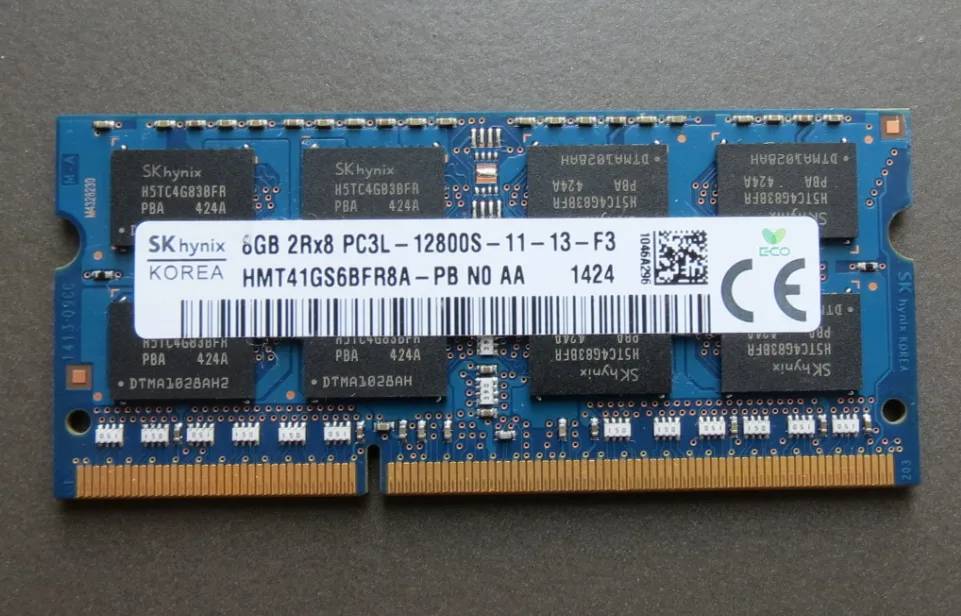 SK hynix SK hynix 8GB DDR3L PC3L-12800S laptop RAM — product photo