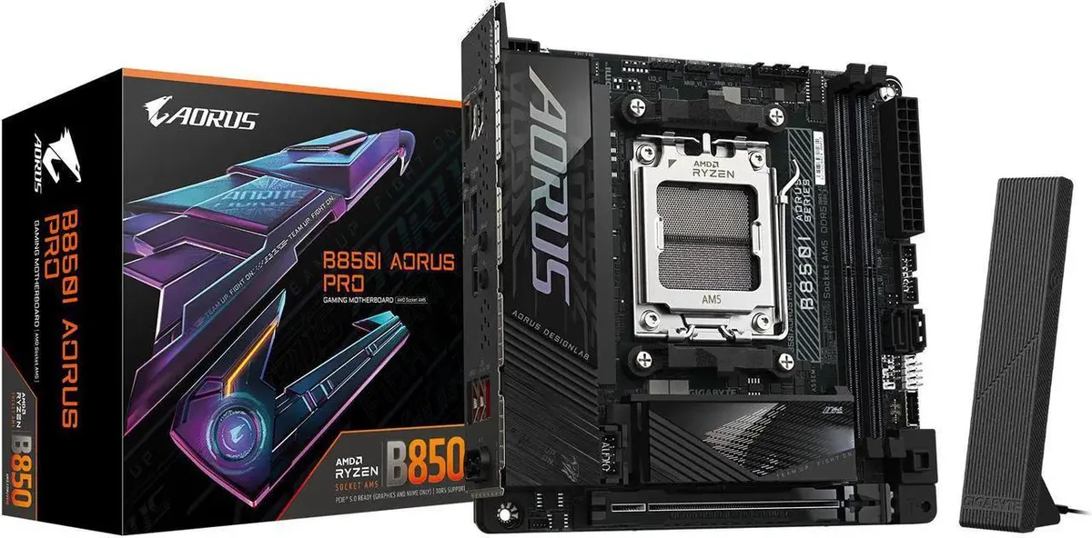 GIGABYTE GIGABYTE B850I AORUS PRO AMD motherboard EZ-Latch — product photo