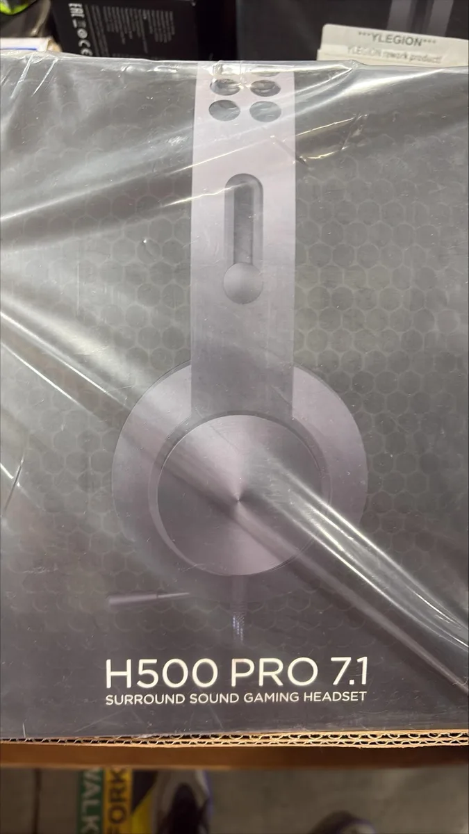 Lenovo Lenovo Legion H500 Pro 7.1 Gaming Headset — product photo